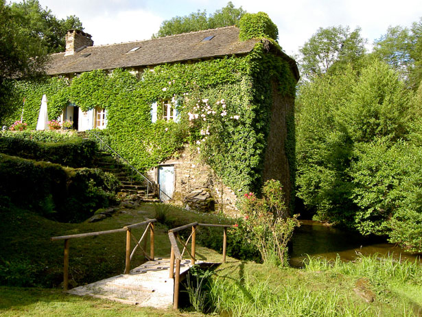 Le Moulin de Parrot : Self-Catering Holiday Home with Pool, Aveyron, South West France