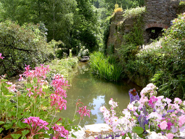 Le Moulin de Parrot, Self Catering with Swimming Pool, Aveyron, France